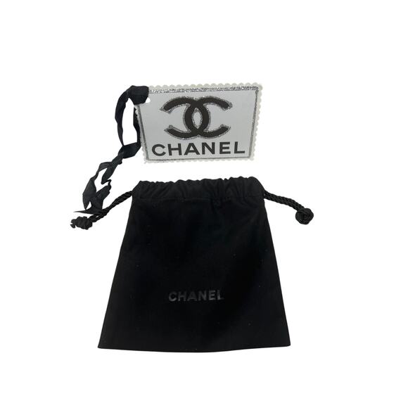 Chanel Cloth Gift Bag and Glittery Gift Tag - Picture 1 of 2